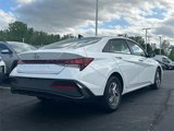 New 2025 Hyundai Elantra SE image 6