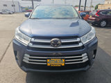 Used 2018 Toyota Highlander XLE image 3