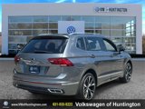 Certified 2022 Volkswagen Tiguan SEL R-Line image 4