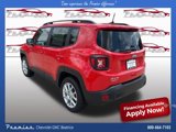 Used 2021 Jeep Renegade Latitude image 3