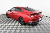 Used 2022 Hyundai Elantra SEL w/ Convenience Package image 3