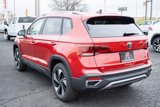 Used 2024 Volkswagen Taos SE image 5