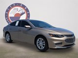 Used 2018 Chevrolet Malibu LT w/ Driver Confidence Package image 2