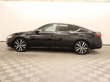Used 2021 Nissan Altima 2.5 SR image 2