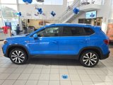 Certified 2024 Volkswagen Taos SE image 5