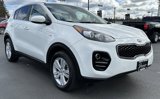 Used 2017 Kia Sportage LX image 2