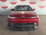 Used 2024 Hyundai Kona SE image 2