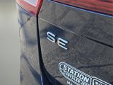 Used 2022 Volkswagen Tiguan SE w/ Panoramic Sunroof Package image 5