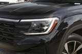 Used 2025 Volkswagen Atlas Cross Sport SEL Premium R-Line image 3