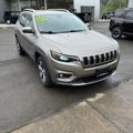 Used 2019 Jeep Cherokee Limited image 2