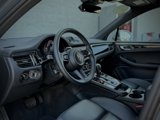 Certified 2024 Porsche Macan image 4