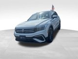 Certified 2022 Volkswagen Tiguan SE image 4