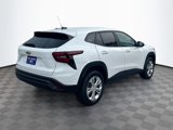 Used 2025 Chevrolet Trax LS image 5