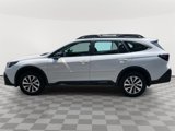 Used 2021 Subaru Outback 2.5i image 3