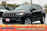 Used 2025 Jeep Compass Latitude image 3