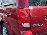 Used 2016 Dodge Grand Caravan American Value Package w/ UConnect Hands-Free Group image 5