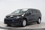 Used 2017 Chrysler Pacifica Touring image 3