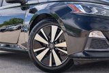 Used 2021 Nissan Altima 2.5 SV image 2