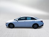 Certified 2025 Hyundai Elantra SE w/ Cargo Package image 4