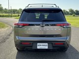 Used 2022 Nissan Pathfinder SV image 5