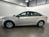 Used 2013 Chevrolet Cruze LS image 2