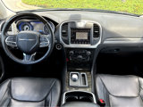 Used 2017 Chrysler 300 C image 4