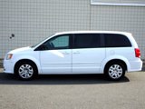 Used 2016 Dodge Grand Caravan SE w/ Quick Order Package 29E SE image 4