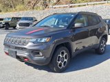 Used 2022 Jeep Compass Trailhawk image 3