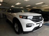 Certified 2023 Ford Explorer XLT w/ Equipment Group 202A image 4