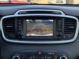 Used 2017 Kia Sorento LX w/ LX Convenience Package image 4