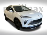 New 2025 Buick Encore GX Sport Touring image 2