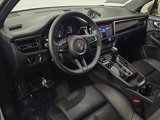 Certified 2022 Porsche Macan image 4