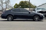 Used 2021 Toyota Camry SE image 3