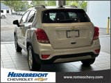 Used 2022 Chevrolet Trax LT w/ LT Convenience Package image 5