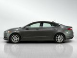 Used 2014 Ford Fusion SE image 2