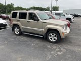 Used 2011 Jeep Liberty Limited image 2