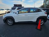 Used 2022 Hyundai Kona SE image 5