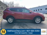 Used 2018 Nissan Rogue SV w/ Sun & Sound Touring Package image 4