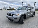 Used 2017 Jeep Grand Cherokee Limited image 3