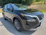 Used 2023 Nissan Rogue S image 2