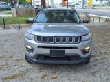 Used 2018 Jeep Compass Latitude image 2