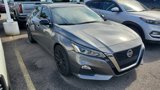 Used 2022 Nissan Altima 2.5 SR image 2