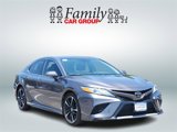 Used 2020 Toyota Camry XSE image 2
