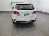 Used 2018 Hyundai Santa Fe SE image 6