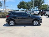 Used 2019 Nissan Rogue Sport SV w/ Technology Package image 2