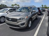 Used 2017 Kia Sorento LX w/ LX Convenience Package image 5