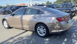 Used 2018 Chevrolet Malibu LT image 3