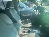 Used 2010 Nissan Frontier LE image 3