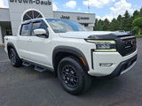 Used 2022 Nissan Frontier PRO-4X image 2