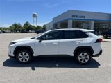 Used 2019 Toyota RAV4 LE image 5